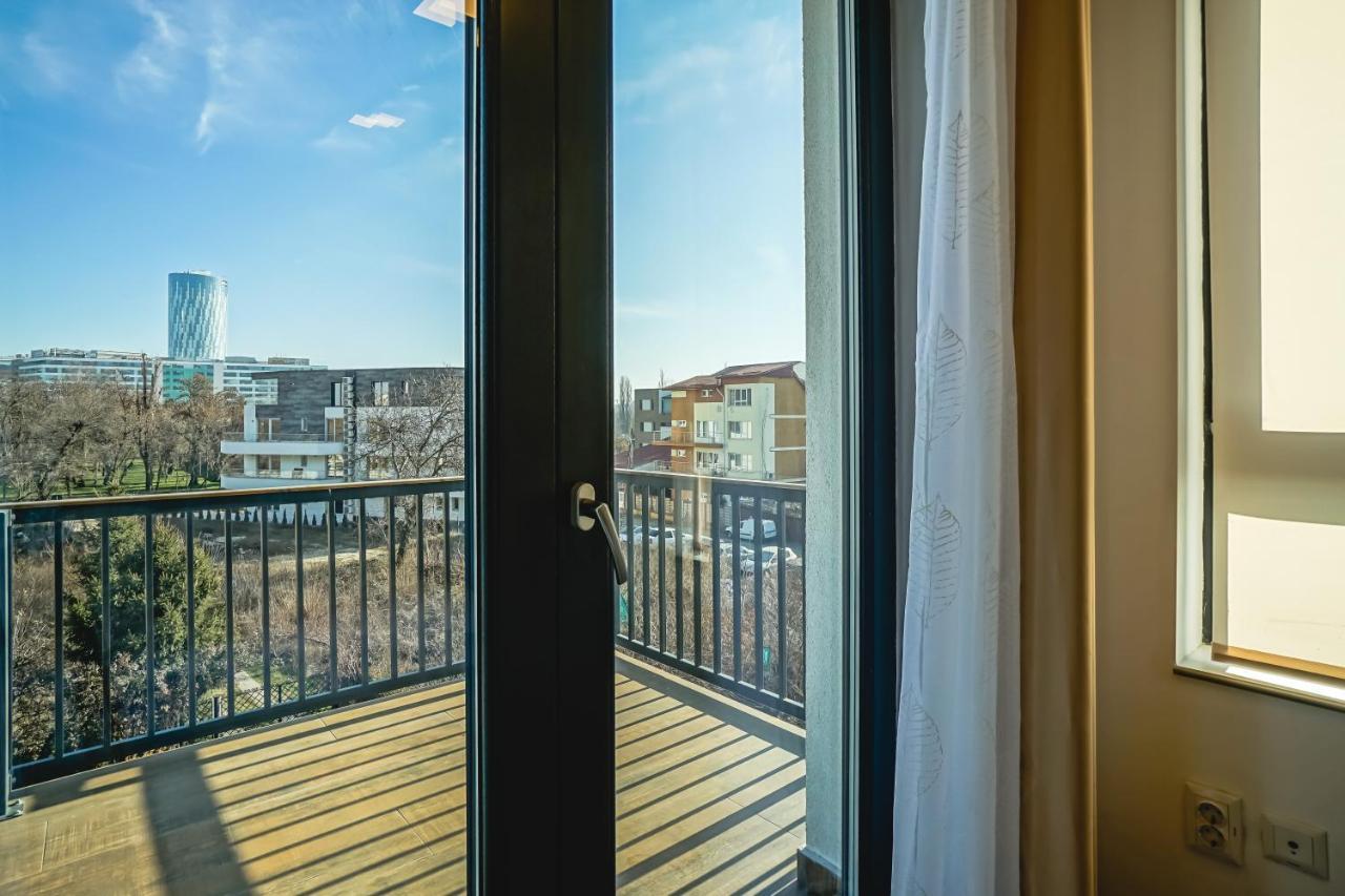 Bright Apartments Moments Away From Herastrau Park, Mall And Metro 布加勒斯特 外观 照片
