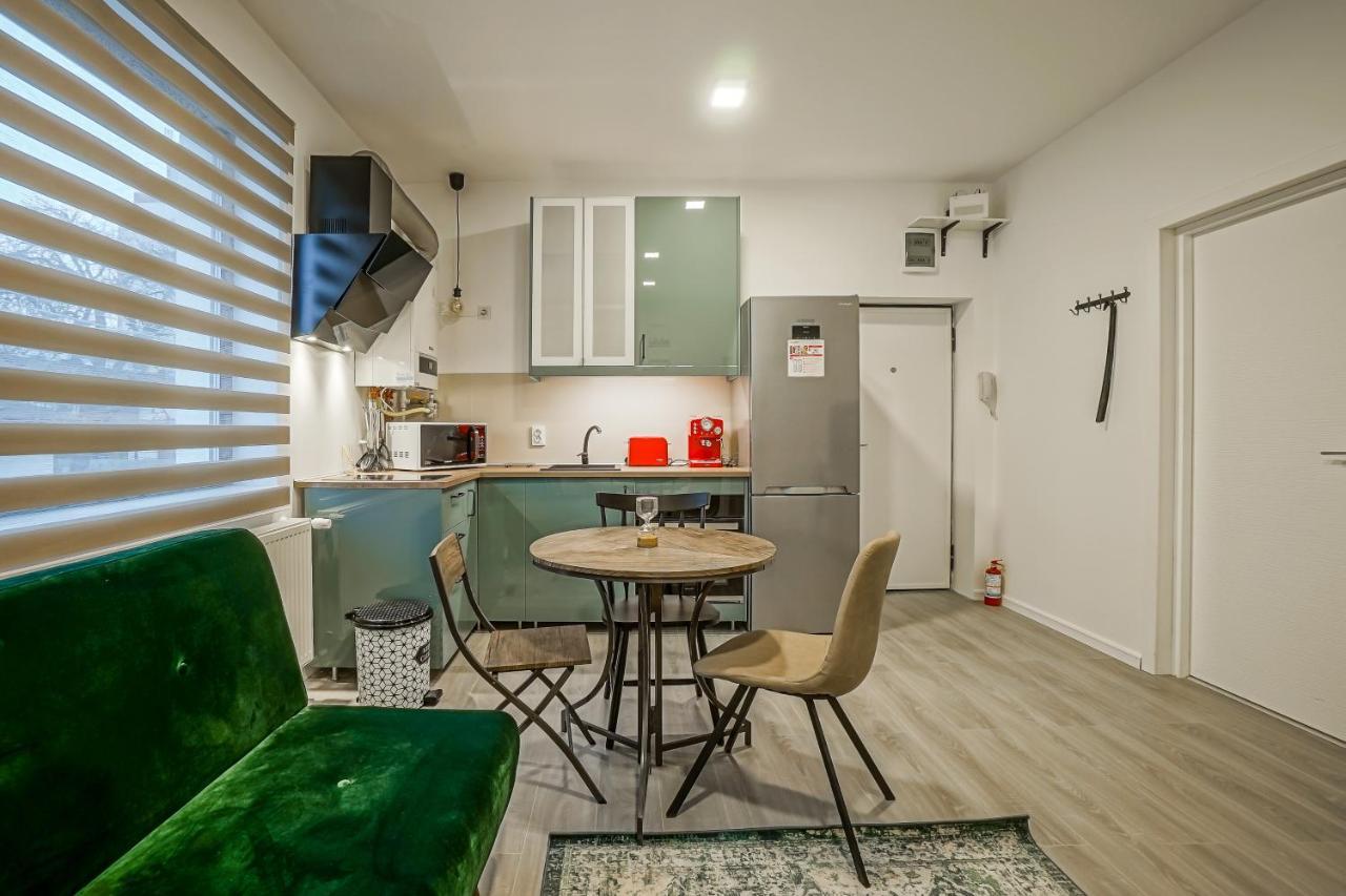 Bright Apartments Moments Away From Herastrau Park, Mall And Metro 布加勒斯特 外观 照片