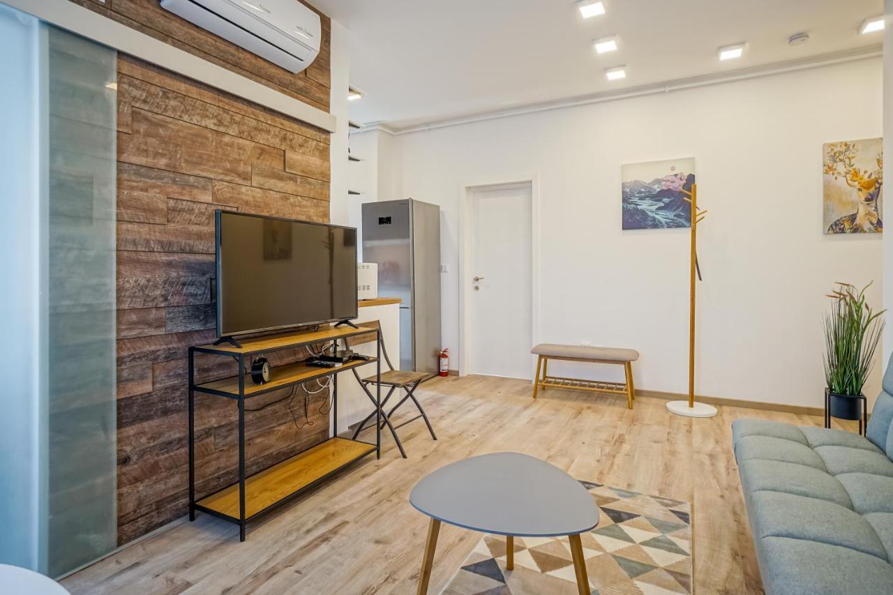 Bright Apartments Moments Away From Herastrau Park, Mall And Metro 布加勒斯特 外观 照片