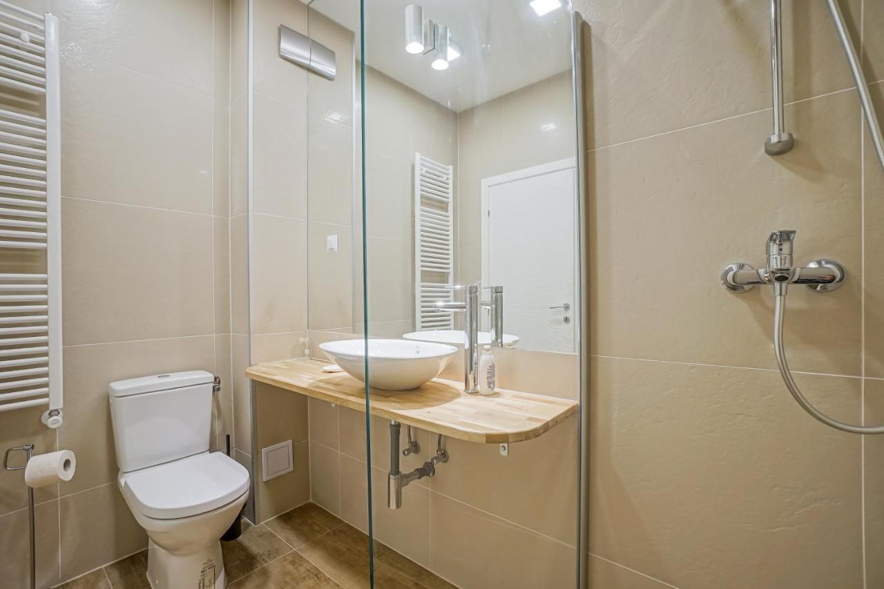 Bright Apartments Moments Away From Herastrau Park, Mall And Metro 布加勒斯特 外观 照片